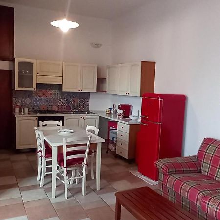 דירות נואורו Casa Gonario מראה חיצוני תמונה